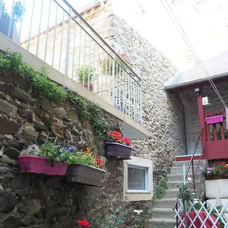 Appartement Duplex Et Terrasse A St Servan-St Malo Saint-Malo Exterior photo
